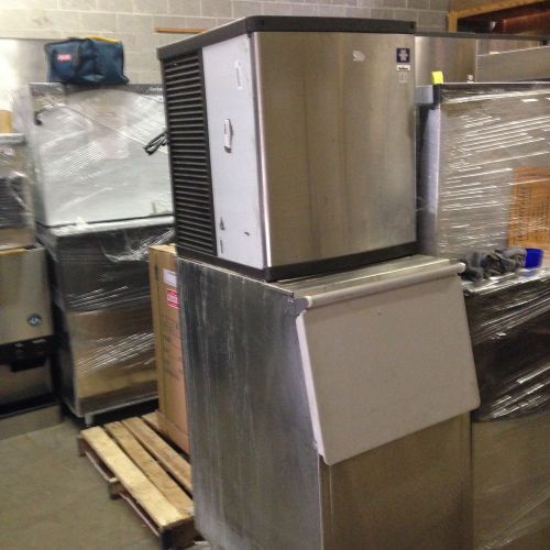Super nicely used manitowoc 800 lb flake nugget ice machine &amp; bin (qf0806a) for sale