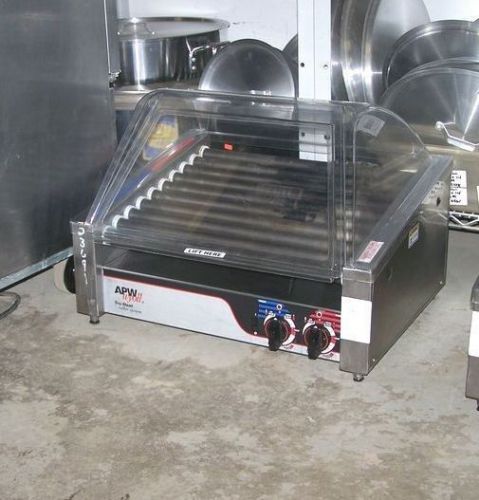 Apw hot dog roller with sneeze guard; 460 franks/hr; model: hrs-31s for sale