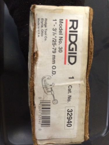 Ridgid 32940 1-Inch-to-3-1/8-Inch Capacity Screw Feed Cutter 1&#034;-3-1/8&#034; Tubing