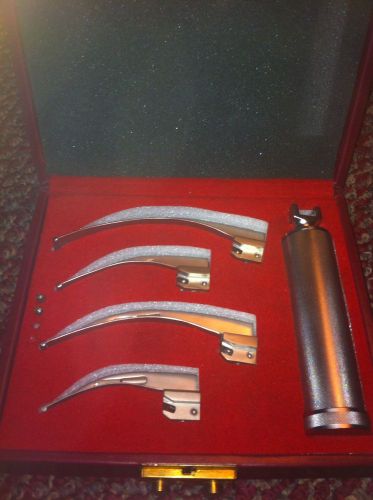 Laryngoscope Set, Macintosh W/blades