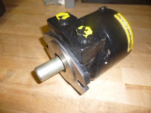 New parker hydraulic motor / pump 2250 psi,10.6 cu.in./rev. 110a-106-as-0 f for sale