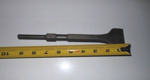 New black &amp; decker air scaling chisel bit 2&#034; x 9&#034; tool chipping hammer drill nr for sale