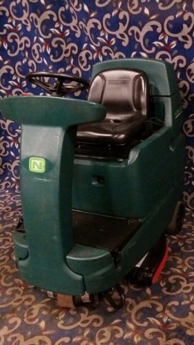 Tennant nobles speed scrub (t7) 32&#034; ride on floor scrubber for sale