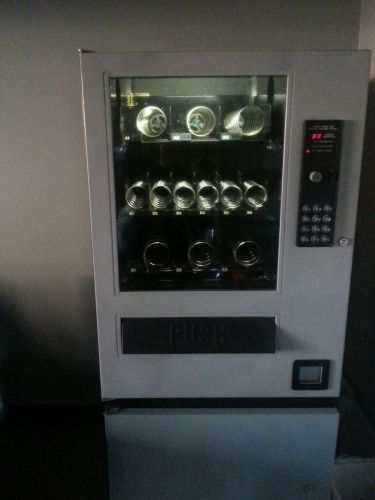 Cs 12 vending machine