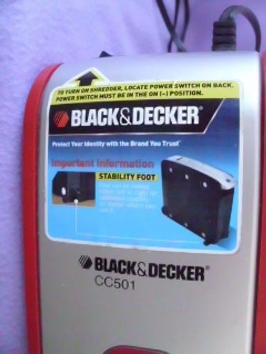 Black &amp; Decker #CC500 Paper Shredder Preowned Works Great!