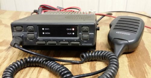 Kenwood tk-862 uhf 25 watt mobile radio  2 channels- free programming! for sale