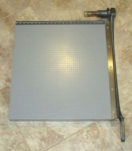 HUGE 24&#034; Very Clean &#034; INGENTO GT - Model# 1105 &#034; Commercial Paper Trimmer Cutter