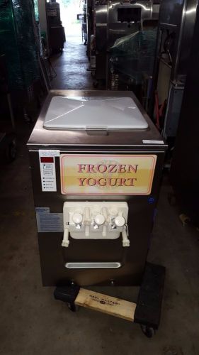 2004 Carpigiani UC 1131 /G Soft Serve Ice Cream Frozen Yogurt Machine Warranty