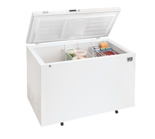 Kelvinator kccf160qw chest freezer 16 cu. ft. white exterior for sale
