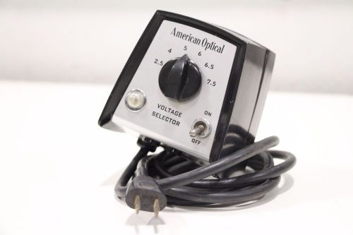 AO Spencer American Optical Voltage Selector Microscope Light Power Supply 11144