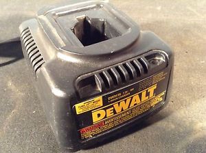 DeWalt DW9116 18V Battery Charger