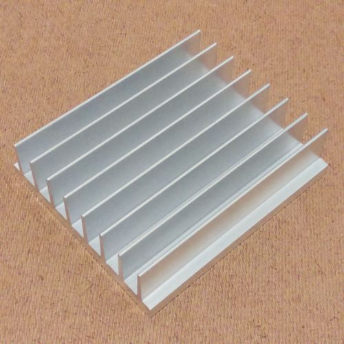 Heat sink aluminum (4.00 x 3.50 x 1.05 thick) inches. low thermal resistance. for sale