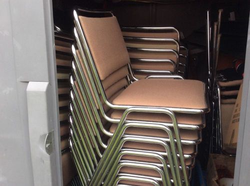 LOCKING STACKABLE CHAIRS