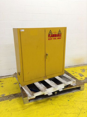 Justrite Flammable Storage Cabinet Cabinet779 Used #70779