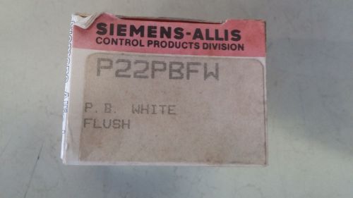 SIEMENS P22PBFW NEW IN BOX PUSHBUTTON WHITE FLUSH SEE PICS #B43
