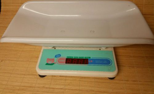 YRBE-20 MEDICAL DIGITAL BABY SCALE - Great Shape &amp; Good Working