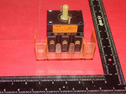 Klockner Moeller P3-63 Isolator Switch Without Knob 60Amp 600VAC P363