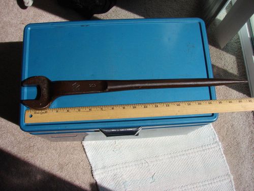 Vintage 1 7/16 Williams 909 Spud wrench, mad in USA