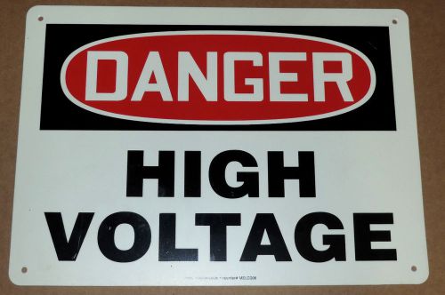 NEW LOT OF 2 VINYL &#034;DANGER HIGH VOLTAGE&#034; MELCD06 MELC114VS 10&#034; x 14&#034; SIGN