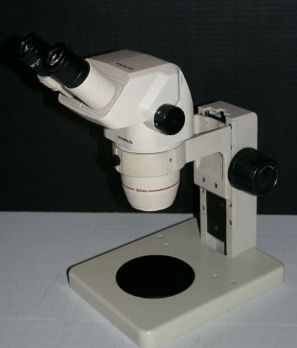 Olympus SZ-4045 Stereozoom Microscope 7-40X on desktop stand Nice