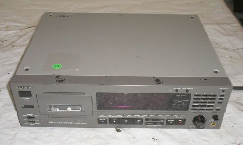 Sony PCM-2700A Digital Audio Recorder DAT PCM 2700 A
