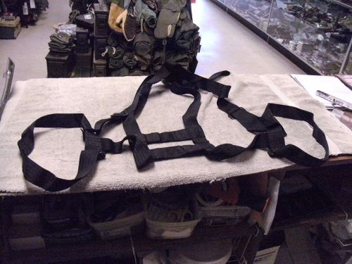 Tahsin Industrial Corp, Full Body Safetry Harness, Blk Nylon Strap, 300lb Cap,