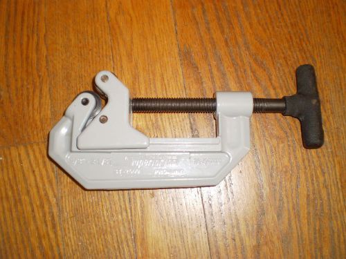 SUPERIOR TOOL ST-2000 Tubing Pipe Cutter 5/8 TO 2-1/8&#034; MADE IN USA