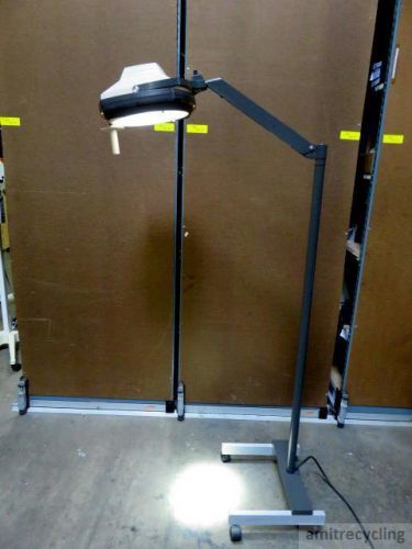 Castle Industrial Operating Surgical Dental Flr Stand Lamp Free Shipping US only