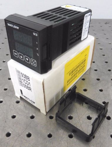 C133099 Watlow 93BB-1CD1-00BR Digital Temperature Controller (12-24VAC/VOC)