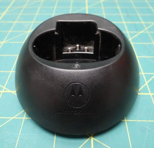 Motorola charging cradle rbr-2 ixtn4006a for use with xtn, t7000, cp100 for sale