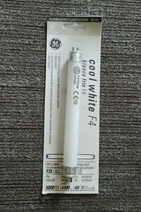 Lot of 2 GE Cool White 4-Watt T5 6&#034; Fluorescent Light Bulb F4T5/CW Mini Bi Pin B