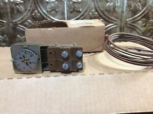 Honeywell T478B-1001 line Voltage Temperature Controller