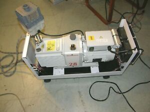 EDWARDS E2 M28 VACUUM PUMP w/FILTER + ENCLOSURE- (15698-pumps) WORKS WELL
