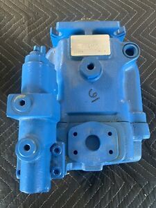 vickers PVH57QICRF2S11C25v31 hydraulic pump