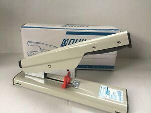 NEW Quill Heavy Duty Stapler #7-93200 with Box