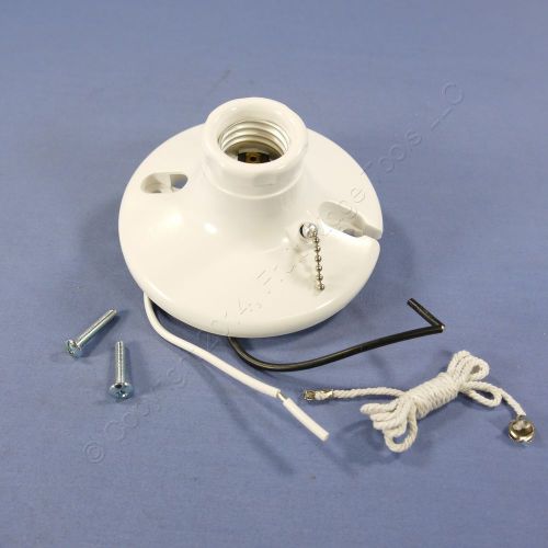 Cooper 2-piece medium lampholder light socket pull chain pigtail 660w 250v s788w for sale