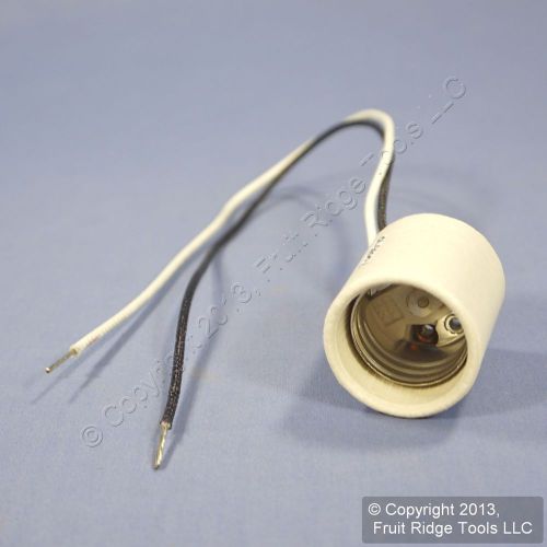 Leviton Unglazed Porcelain Light Socket Lamp Holder Medium 660W Bulk 70035-10