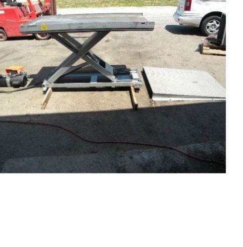 Southworth scissor lift table 4,000 lb. capacity 36&#034; x 66&#034; table with ramp for sale