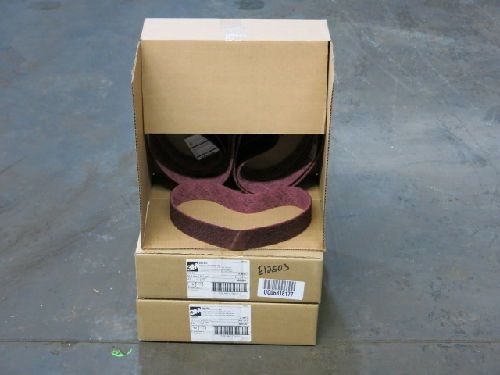 30 3M SCOTCH BRITE 08905 SURFACE CONDITIONING BELTS, 2&#034; X 34&#034;, 6500 A MED