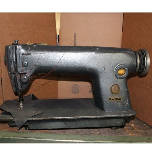 Singer 251-2 industrial Sewing machine tag # 3967
