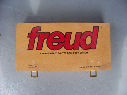 Set of 5 Freud raised panel door router bits