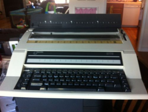 NAKAJIMA AE-710 electronic typewriter