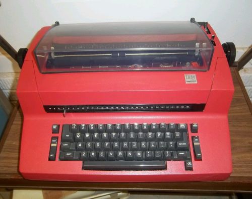Vtg IBM Correcting Selectric II Typewriter 3 Font Balls Hindged Dust Cover