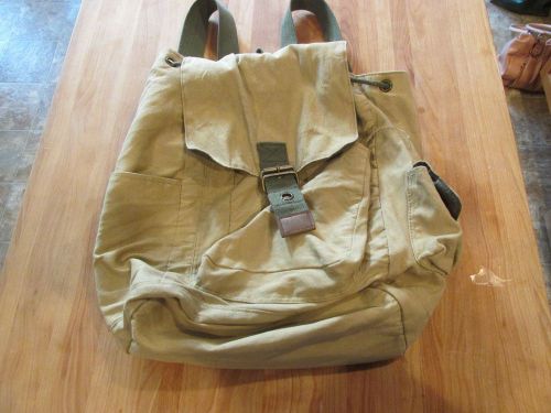 old style canvas back pack 15 x 15 - brasslike fittings.