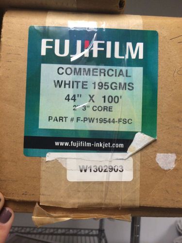 Fujifilm Printing Media Commerical White 195 GMS 44&#034;x100&#039; 2&#034; 3&#034; Core