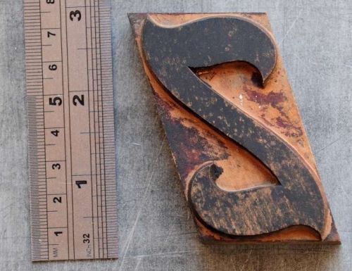 letter &#034;Z&#034; fancy letterpress wood block wonderful patina alphabet antique shabby