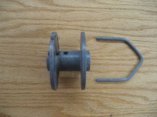 Daisy wheel electric fence wire tightener (quantity 50) for sale