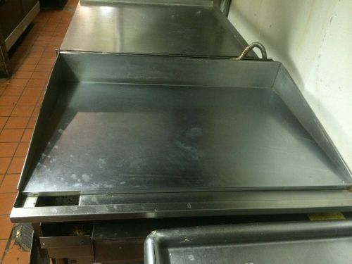 KEATING MIRACLEAN THERMOSTATICALY CONTROL COUNTERTOP FLAT GAS GRILL GRIDDLE 3 FT
