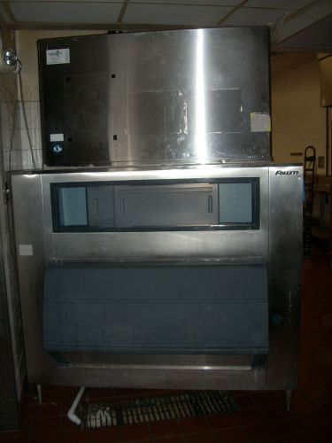 Large hoshizaki commercial restaurant style ice machine and ice bin! for sale