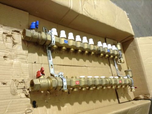 Ipex 20 port water manifold 88468, 10 cold valves &amp;10 hot water valves,air vents for sale